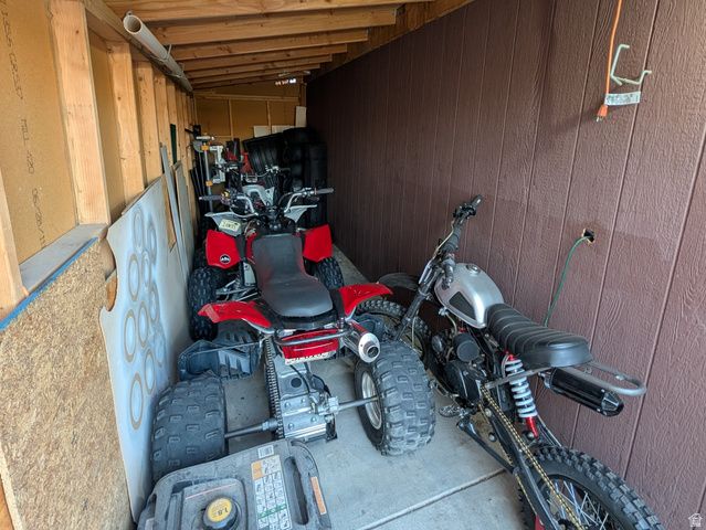 8252 S WOOD ST, Midvale, UT 84047