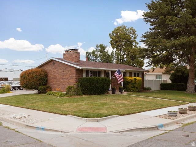 8252 S WOOD ST, Midvale, UT 84047