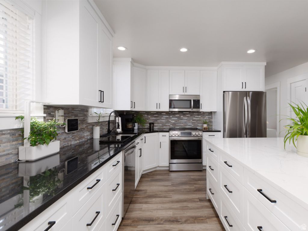 8252 S WOOD ST, Midvale, UT 84047
