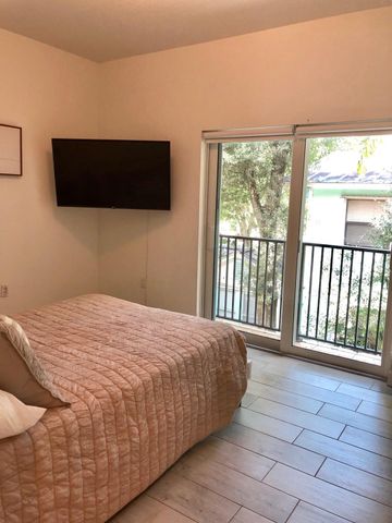 2362 SW 18th Avenue 0, Fort Lauderdale, FL 33315