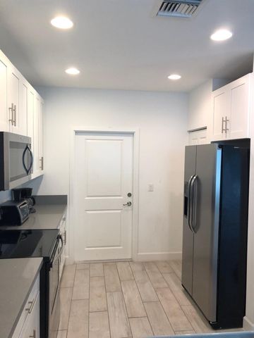 2362 SW 18th Avenue 0, Fort Lauderdale, FL 33315