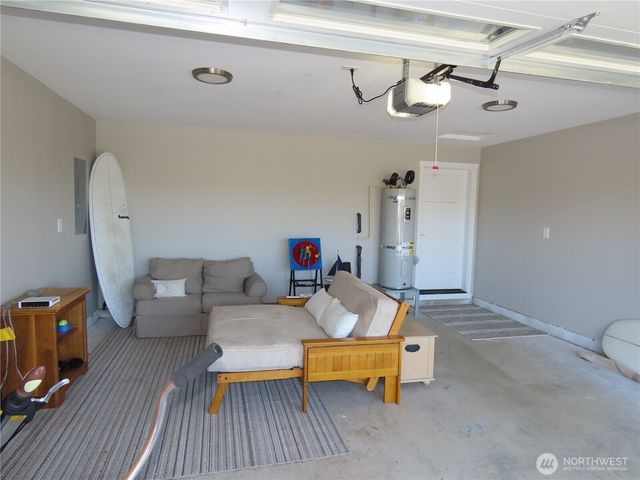 417 Riviera Street SW, Ocean Shores, WA 98569