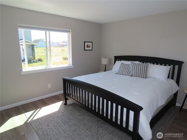 417 Riviera Street SW, Ocean Shores, WA 98569