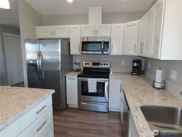 417 Riviera Street SW, Ocean Shores, WA 98569