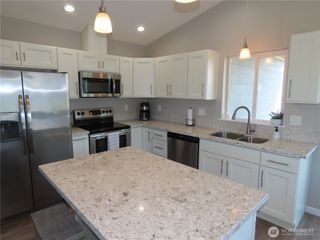 417 Riviera Street SW, Ocean Shores, WA 98569