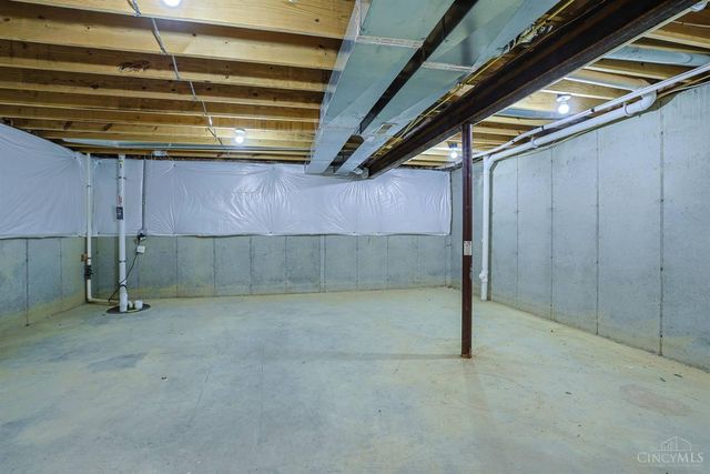 1544 Adams Court, Batavia Twp, OH 45102