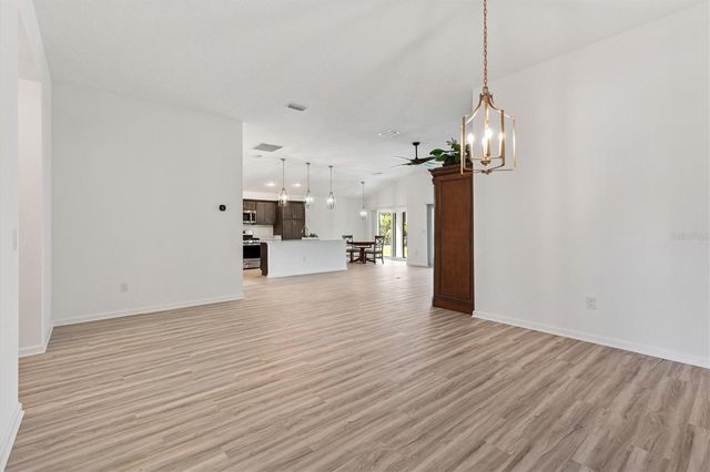 1574 ROWELL STREET, The Villages, FL 34762