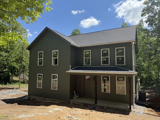 10022 Forest Lane, Bon Aqua, TN 37025