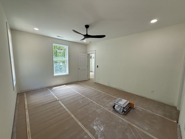 10022 Forest Lane, Bon Aqua, TN 37025