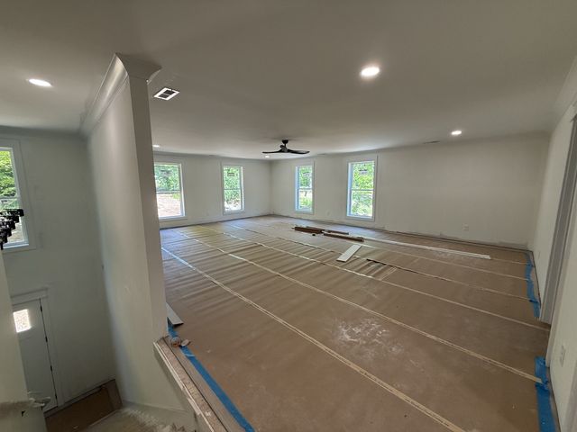 10022 Forest Lane, Bon Aqua, TN 37025