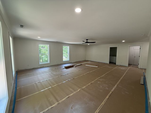 10022 Forest Lane, Bon Aqua, TN 37025