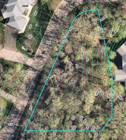 4893 Woodhurst Lane, Minnetonka, MN 55345