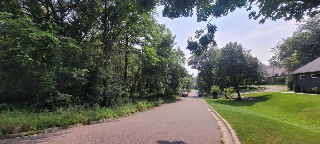 4893 Woodhurst Lane, Minnetonka, MN 55345 — photo 2
