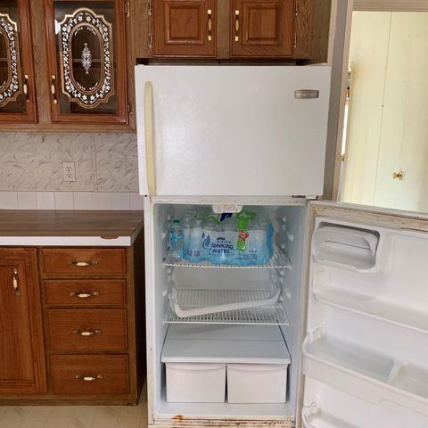 202 Armadillo T, Onalaska, TX 77360