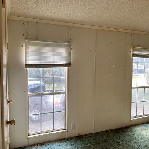 202 Armadillo T, Onalaska, TX 77360