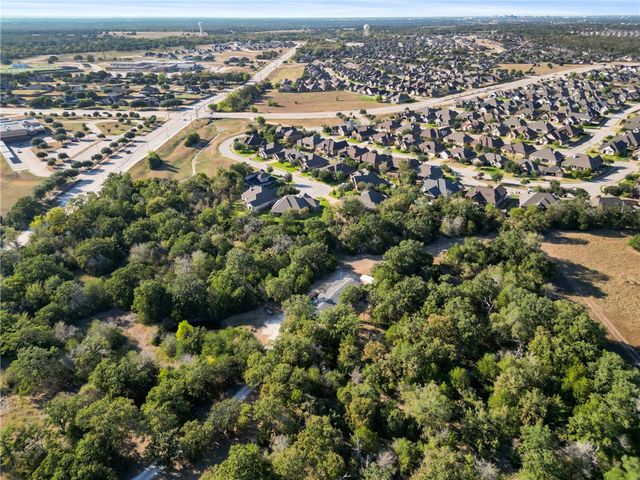 4264 Smalls Creek Road, College Station, TX 77845