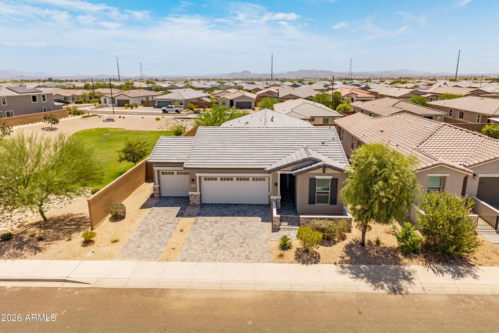 24215 W WHYMAN Avenue, Buckeye, AZ 85326 — photo 3
