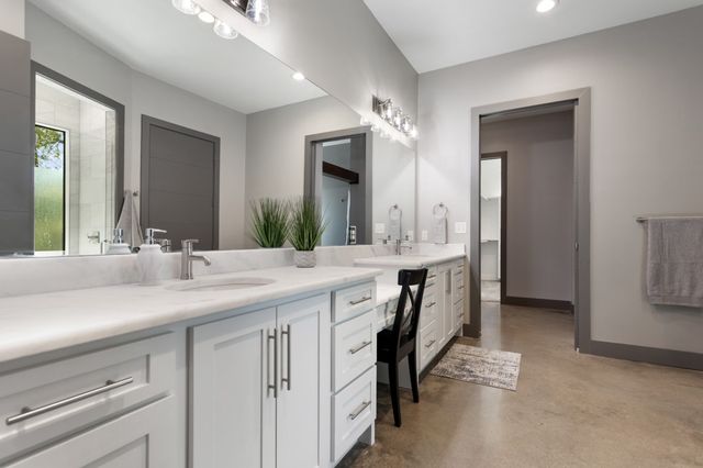 24116 Sun Ridge Road, Lindale, TX 75771