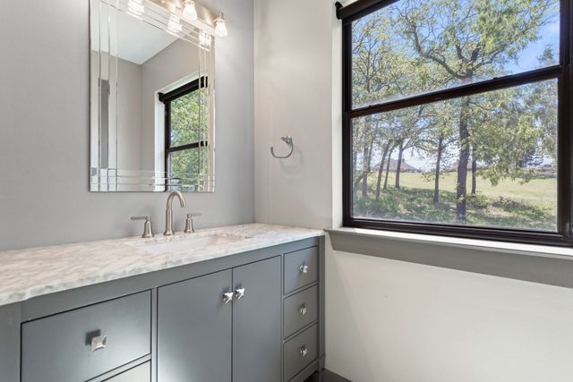 24116 Sun Ridge Road, Lindale, TX 75771