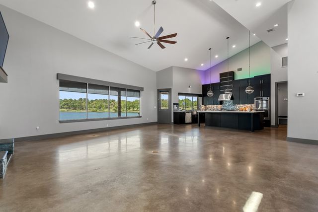 24116 Sun Ridge Road, Lindale, TX 75771