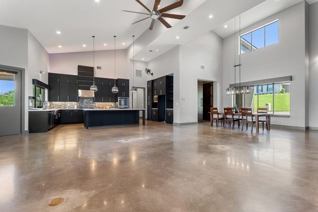 24116 Sun Ridge Road, Lindale, TX 75771