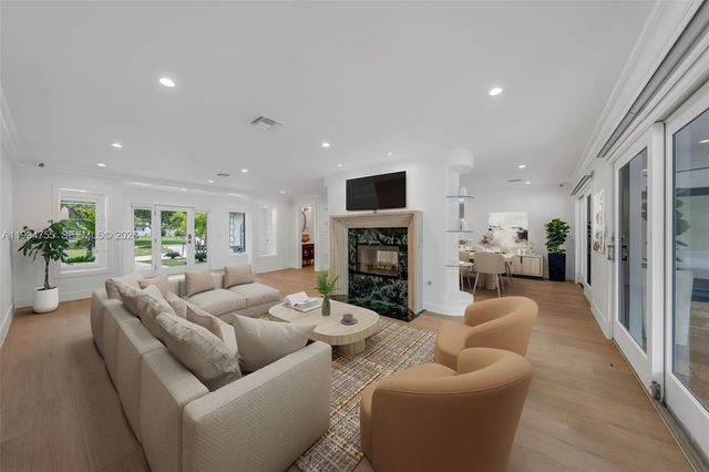 5120 Carillo St, Coral Gables, FL 33146