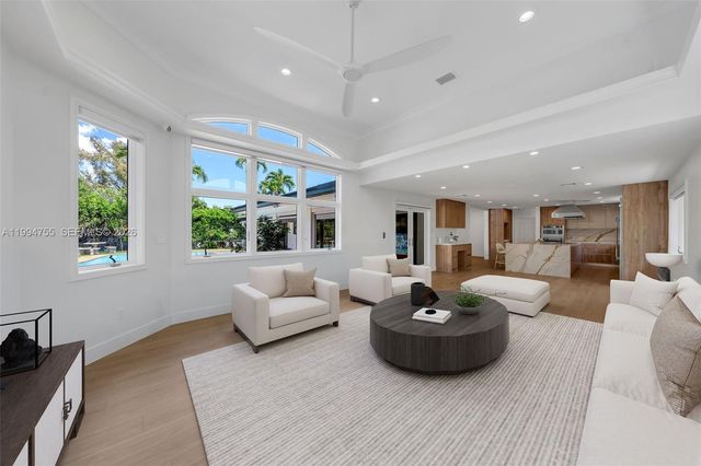5120 Carillo St, Coral Gables, FL 33146