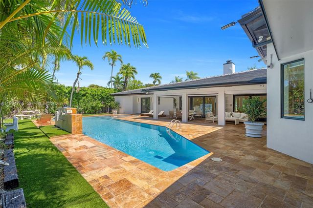 5120 Carillo St, Coral Gables, FL 33146