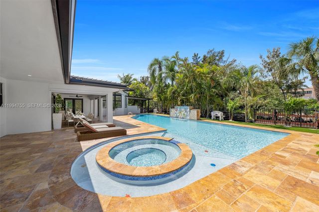 5120 Carillo St, Coral Gables, FL 33146
