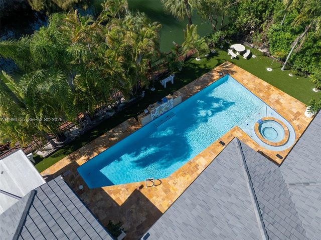 5120 Carillo St, Coral Gables, FL 33146