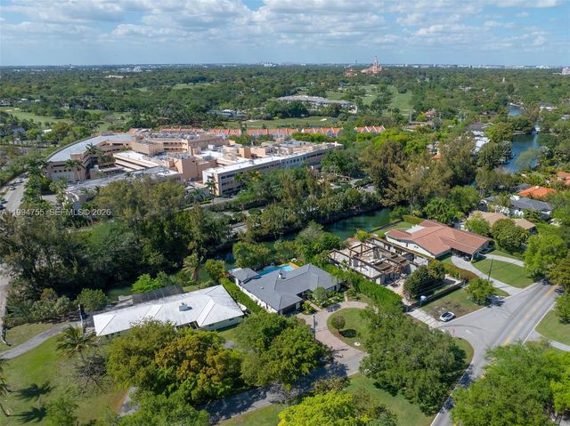 5120 Carillo St, Coral Gables, FL 33146