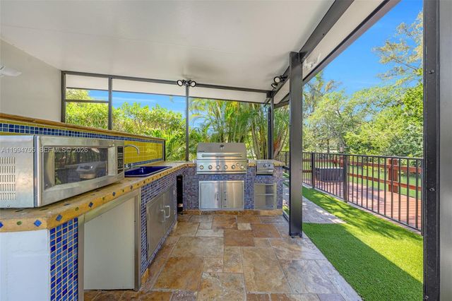 5120 Carillo St, Coral Gables, FL 33146
