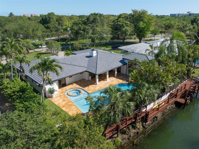 5120 Carillo St, Coral Gables, FL 33146