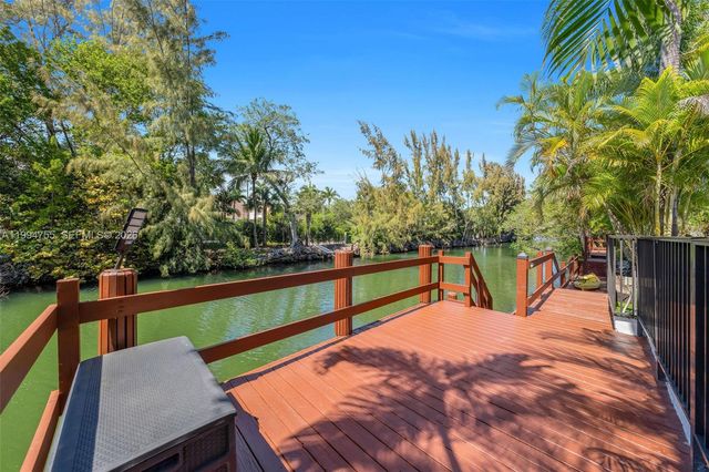5120 Carillo St, Coral Gables, FL 33146