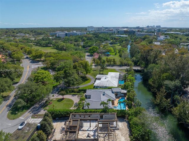 5120 Carillo St, Coral Gables, FL 33146