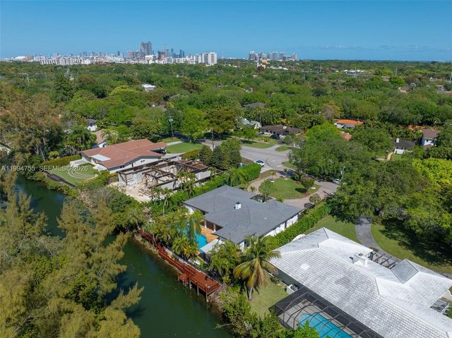 5120 Carillo St, Coral Gables, FL 33146