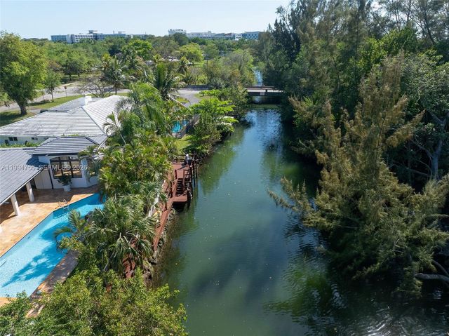5120 Carillo St, Coral Gables, FL 33146