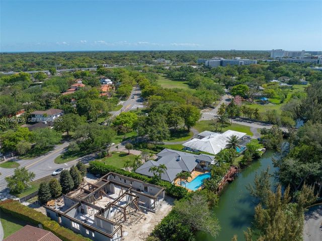 5120 Carillo St, Coral Gables, FL 33146