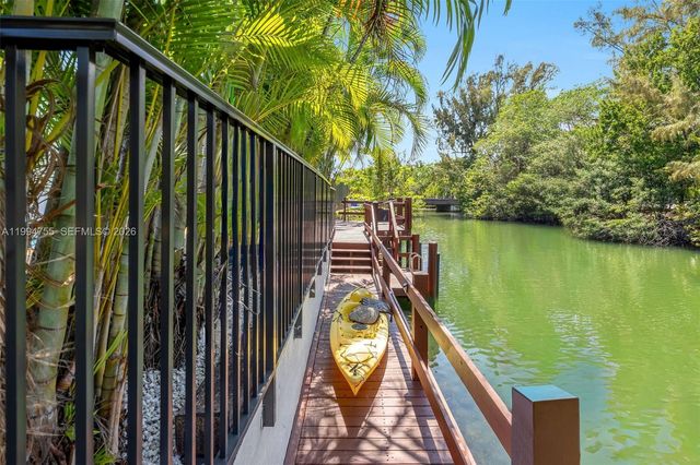 5120 Carillo St, Coral Gables, FL 33146