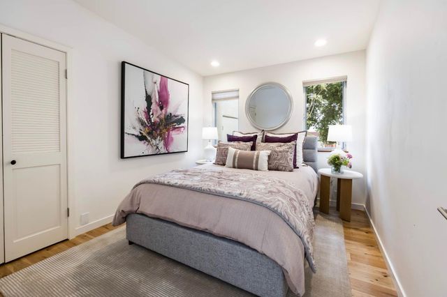 25 Carrera Court, Redwood City, CA 94062