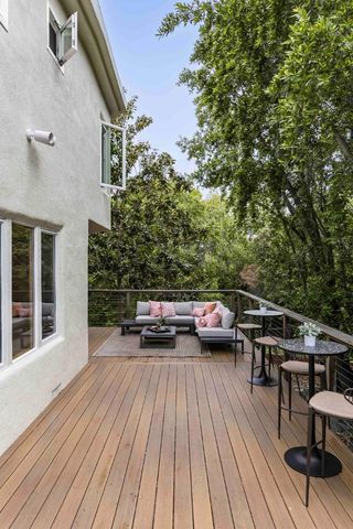 25 Carrera Court, Redwood City, CA 94062