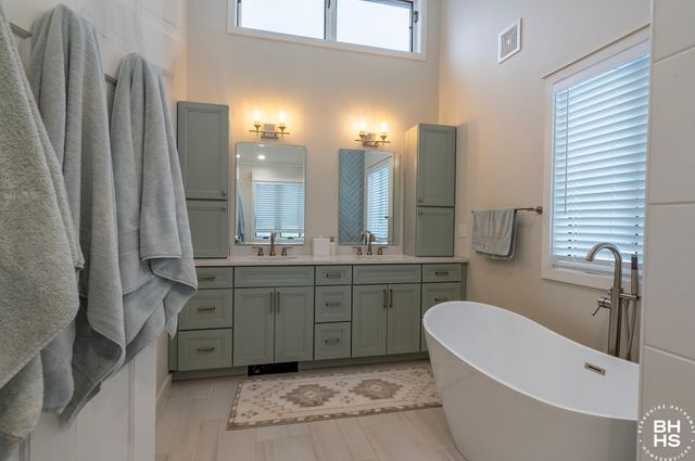 115 Averyville Road, Lake Placid, NY 12946