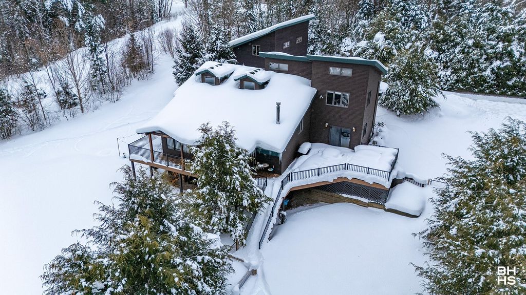 115 Averyville Road, Lake Placid, NY 12946