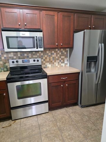 4100 W WORLEY ST 106, Columbia, MO 65203