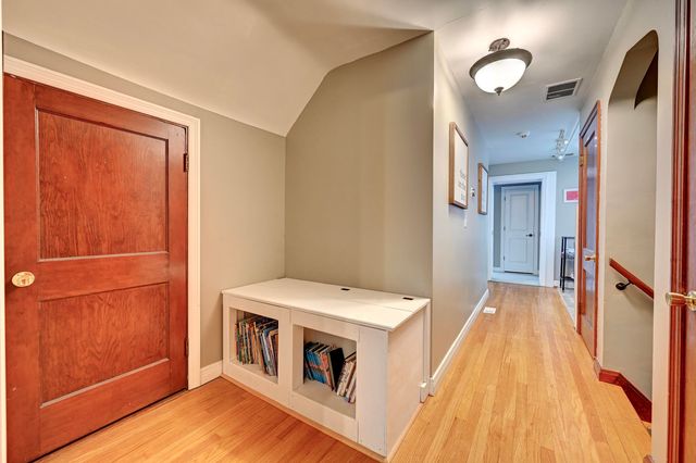 40 W Crittenden Avenue, Fort Wright, KY 41011