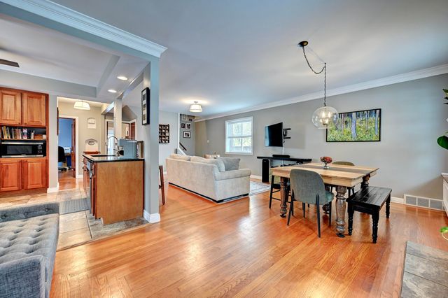 40 W Crittenden Avenue, Fort Wright, KY 41011