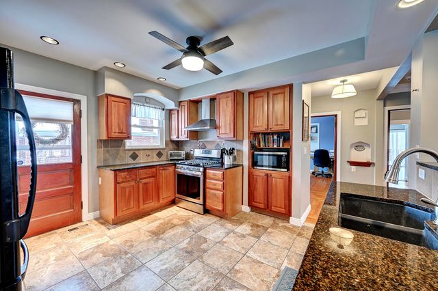 40 W Crittenden Avenue, Fort Wright, KY 41011