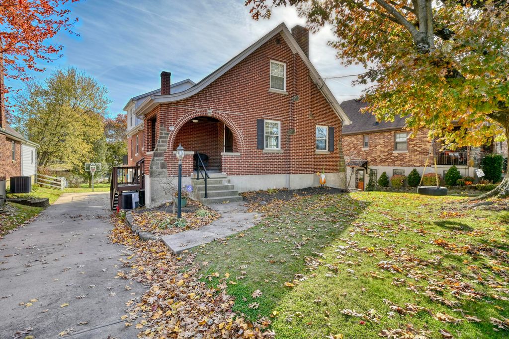 40 W Crittenden Avenue, Fort Wright, KY 41011