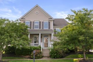 7575 Cantigern Drive, Columbus, OH 43235