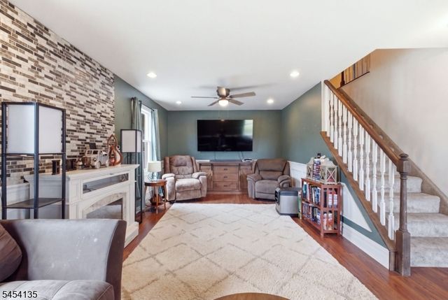 72 County Rd 639, Wantage Twp., NJ 07461